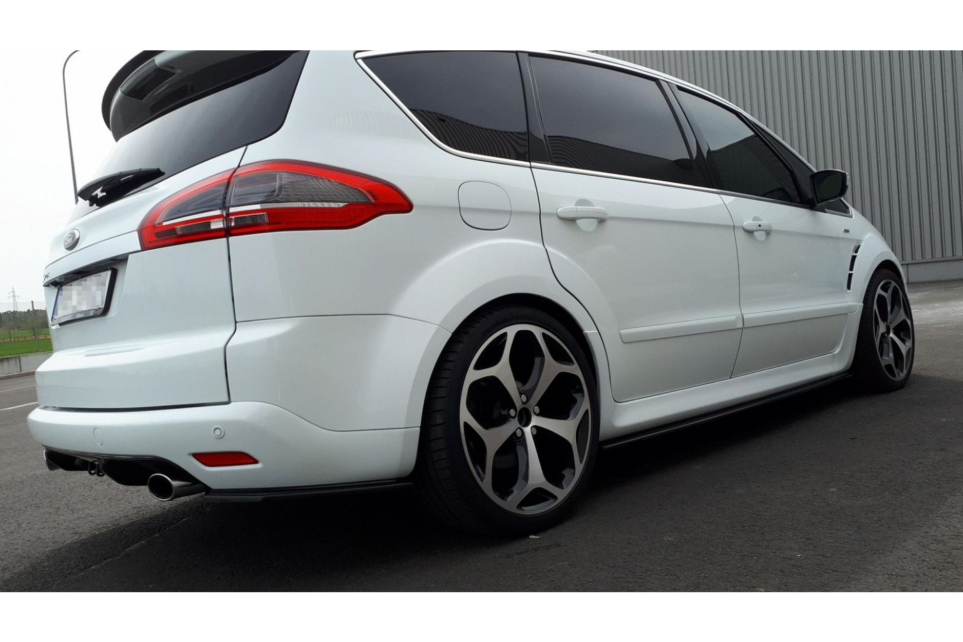 Maxton Design ABS Seitenschweller für Ford S-Max Facelift schwarz hochglanz (3) 