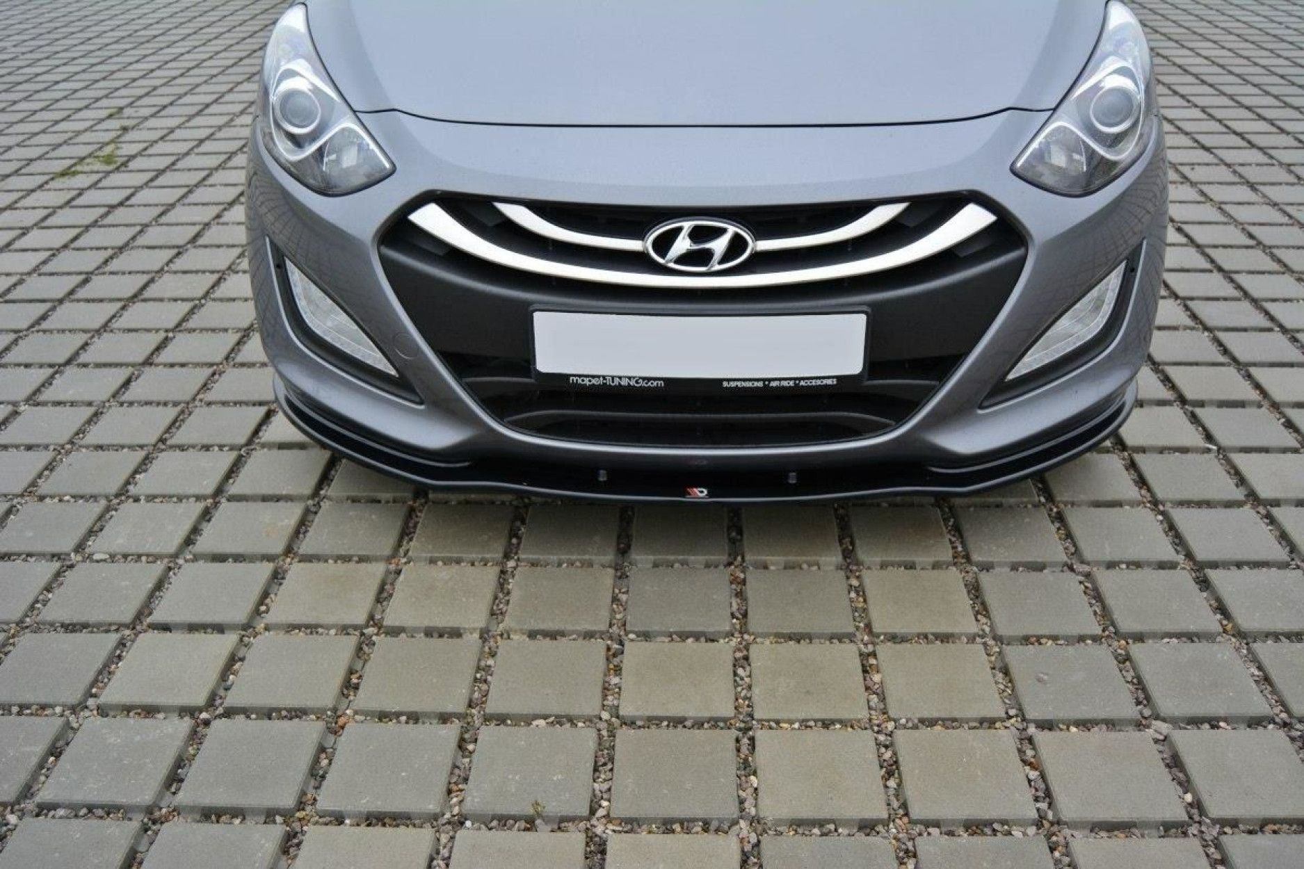 Maxton Design ABS Frontlippe für Hyundai i30 MK2 schwarz hochglanz (2) 