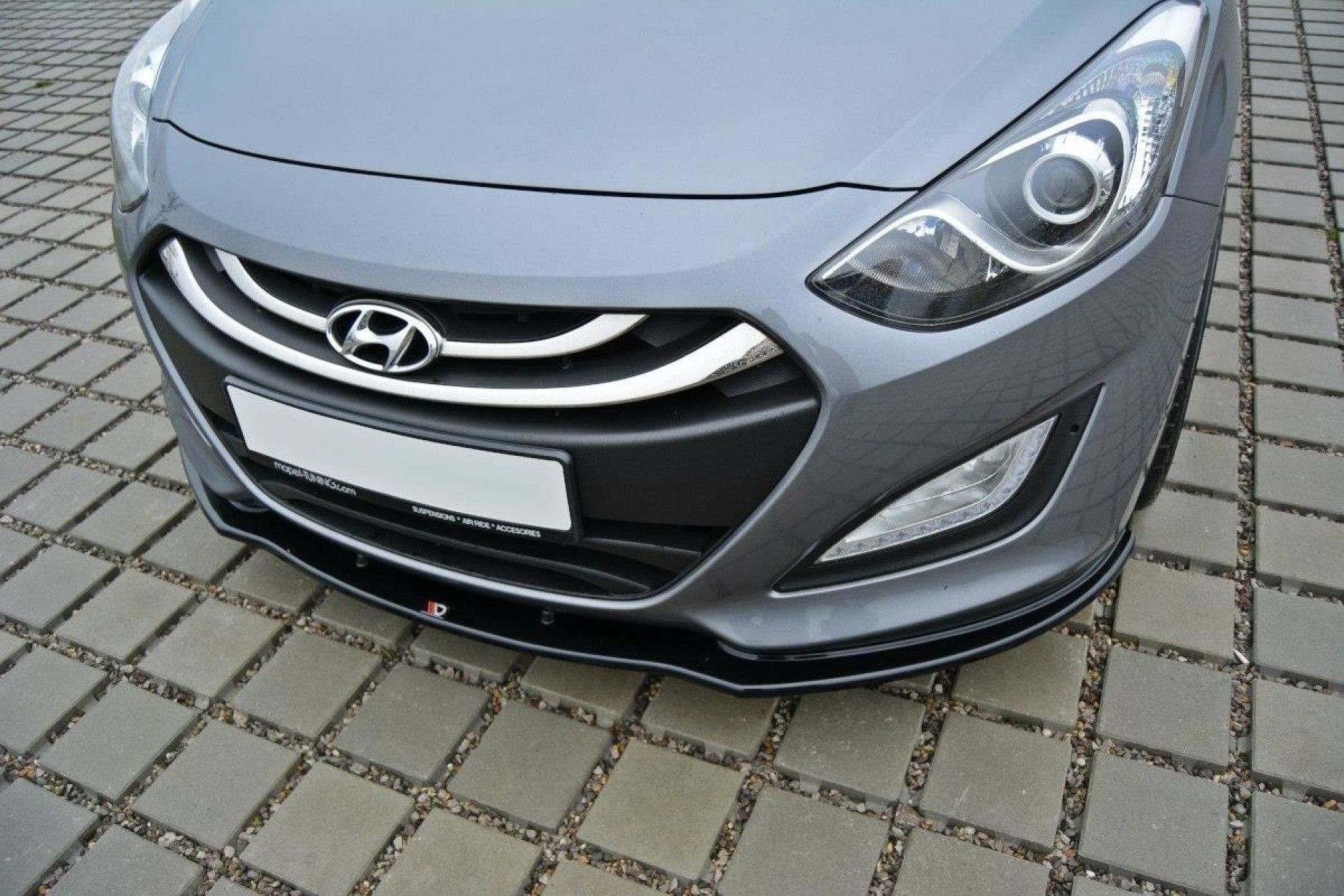 Maxton Design ABS Frontlippe für Hyundai i30 MK2 schwarz hochglanz (4) 