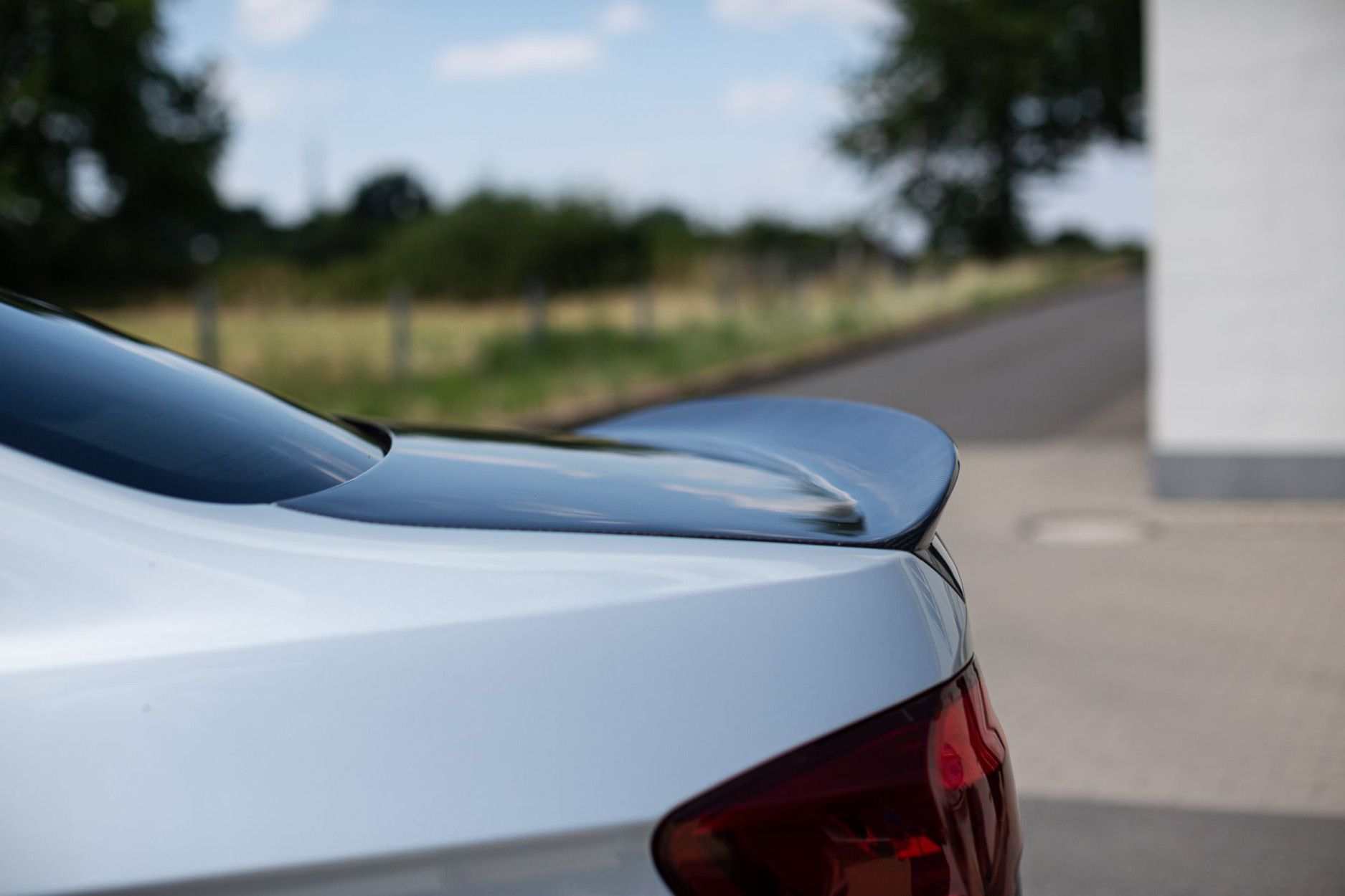 Boca carbon trunk lid for BMW 3 Series E92 - similar performance