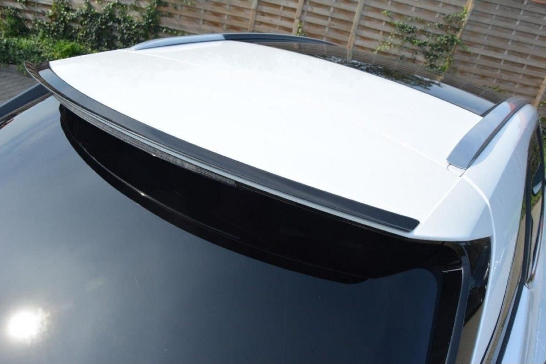 Maxton Design ABS Spoiler Aufsatz für Lexus RX MK4 schwarz hochglanz (3) 