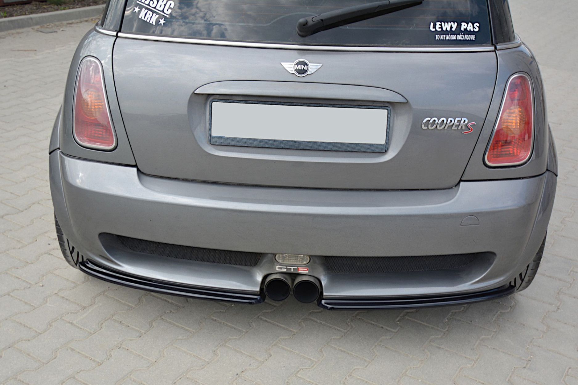 Maxton Design ABS Diffusor Seiten Eerwiterungen Flaps für Mini Cooper R53 S|JCW schwarz hochglanz