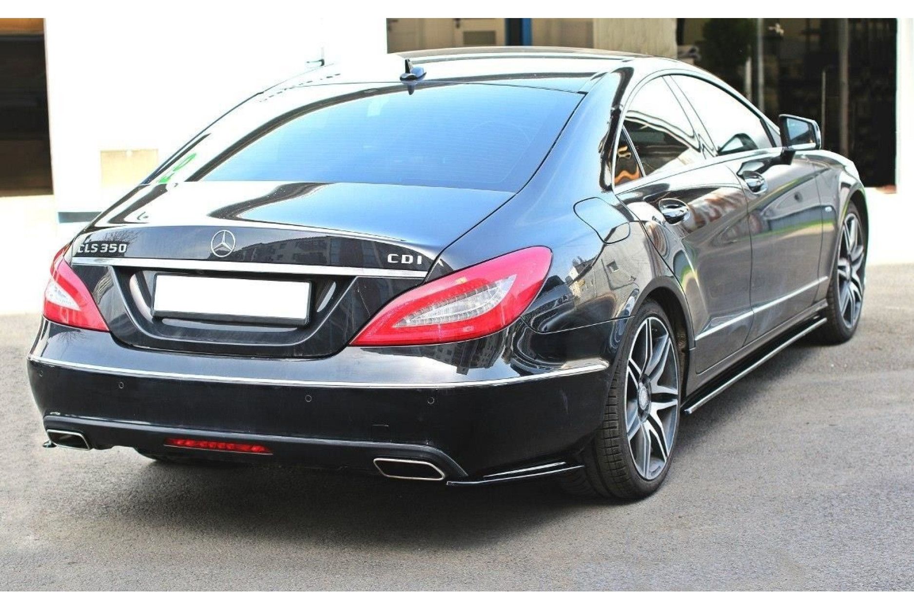 Maxton Design ABS Seitenschweller für Mercedes Benz CLS-Klasse W218 AMG schwarz hochglanz (3) 