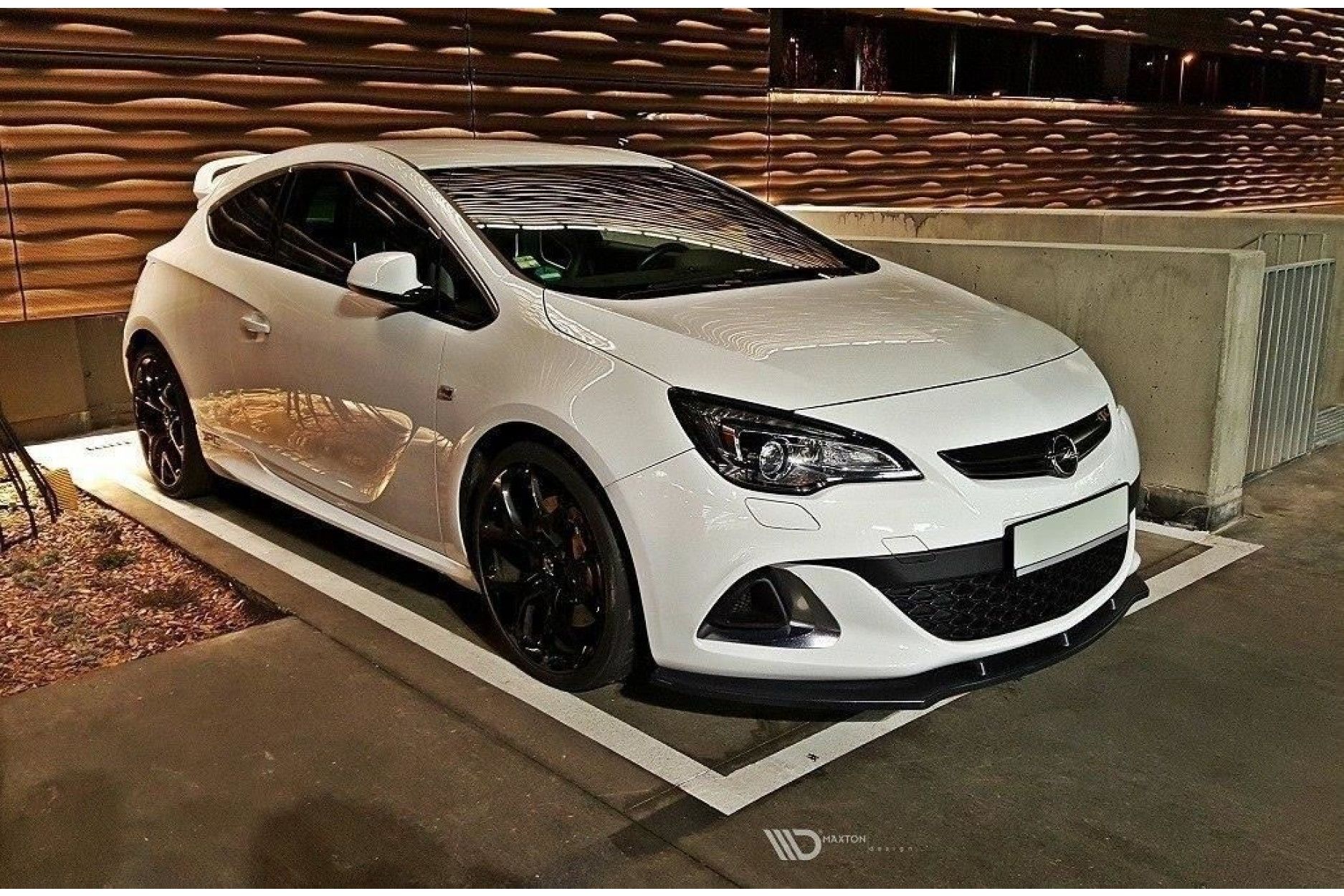 Maxton Design ABS Frontlippe V.1 für Opel Astra J MK4 OPC schwarz hochglanz (2) 