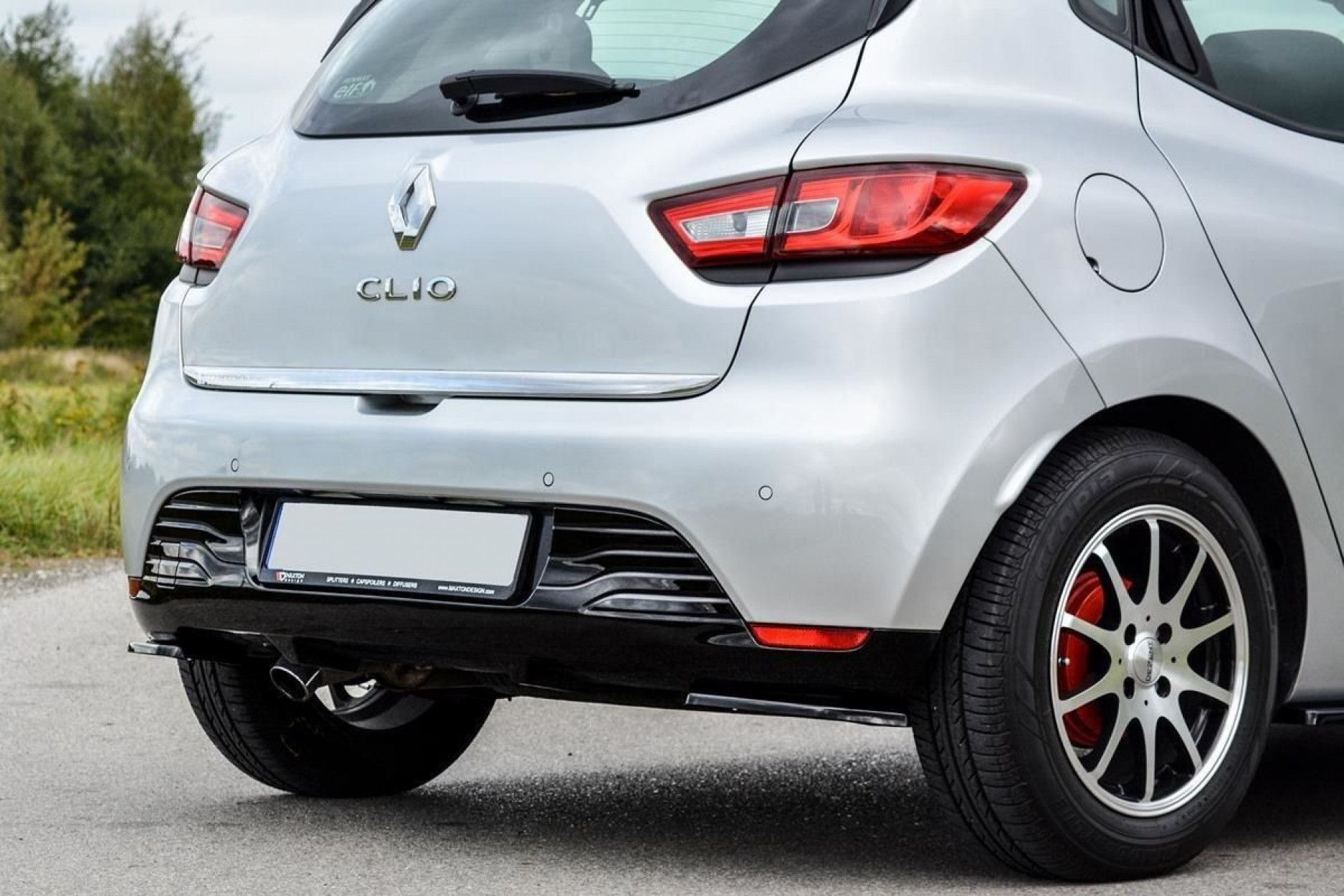 Maxton Design ABS Diffusor Seiten Eerwiterungen Flaps für Renault Clio MK4 RS schwarz hochglanz (4) 