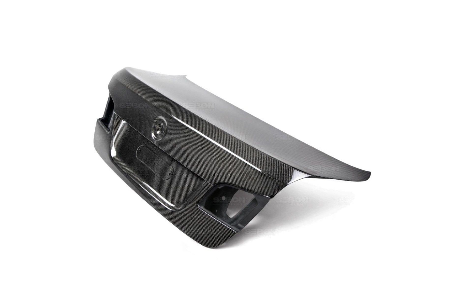 Seibon carbon trunk lid for BMW 5er F10 and M5 sedan 2011-2016 OE-Style