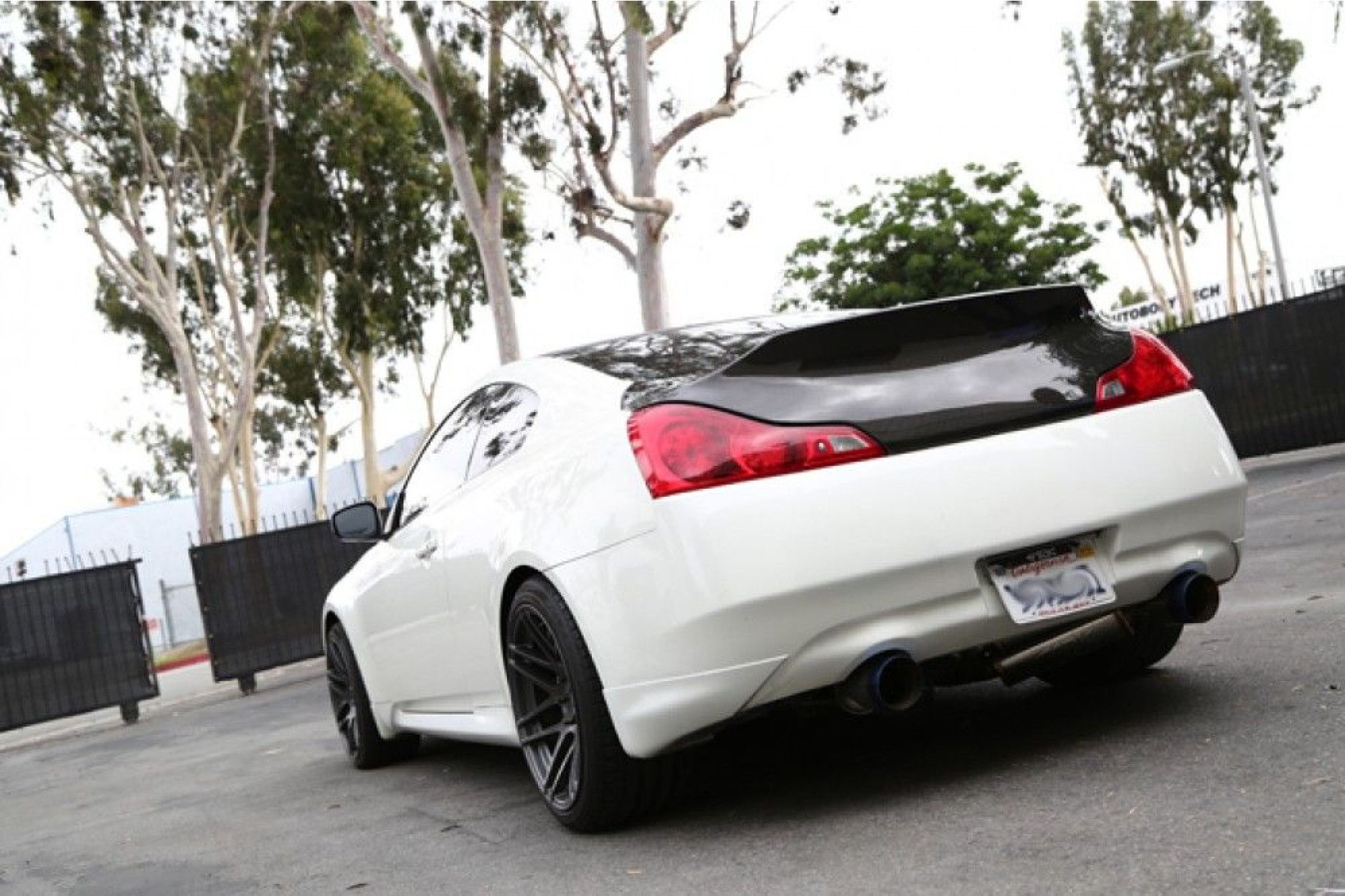 Seibon carbon TRUNK for INFINITI G37 2DR 2008 - 2013 CSL-style (4) 
