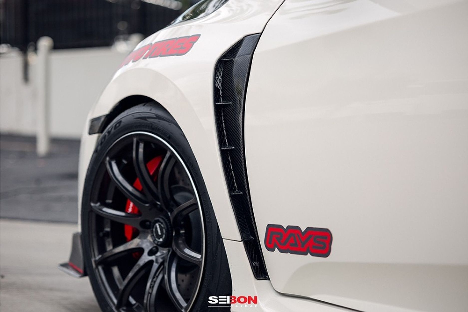 Seibon Carbon Kotflügel Lufteinlässe für Honda Civic FK8 2017+ OE-Style (4) 