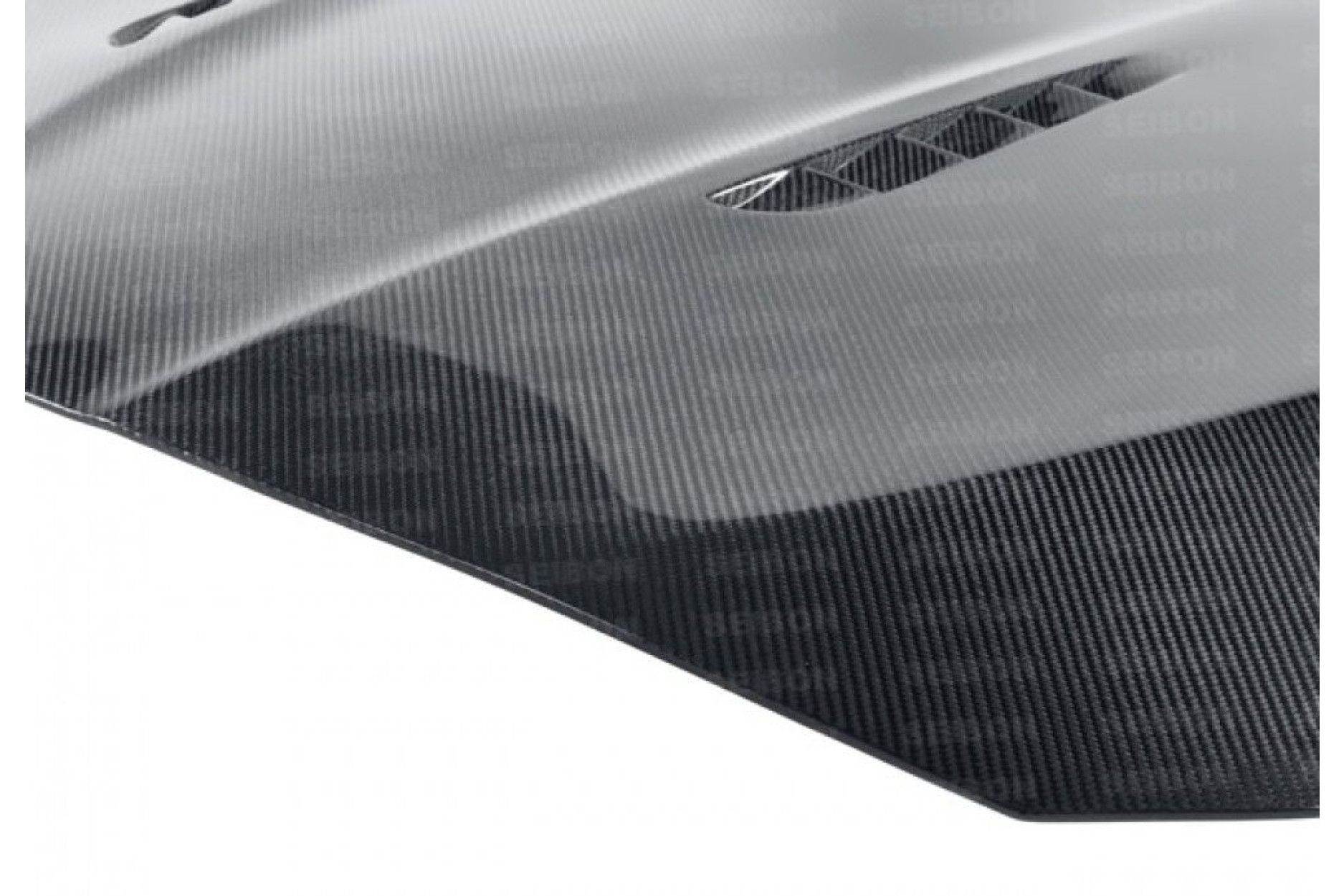 Seibon carbon hood for BMW 5er F10 and M5 sedan 2011 - 2016 TSII-Style (6) 