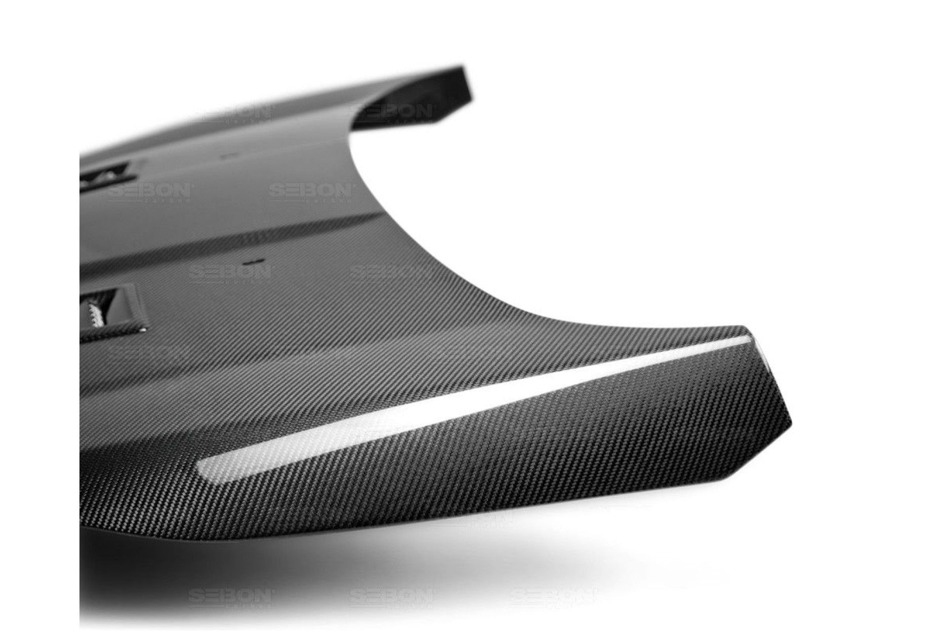 Seibon carbon hood fitting forD Fiesta 2014-2017 RS-Style (2) 