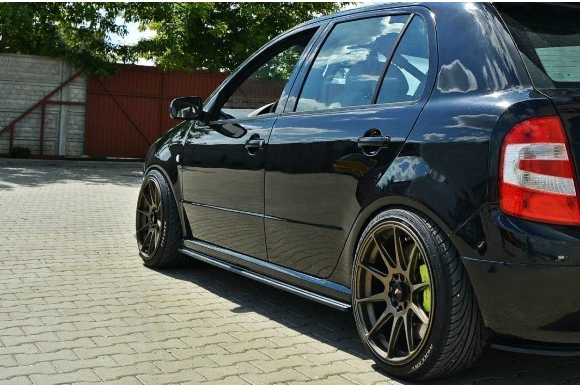 Maxton Design ABS Seitenschweller für Skoda Fabia MK1 RS schwarz hochglanz (2) 