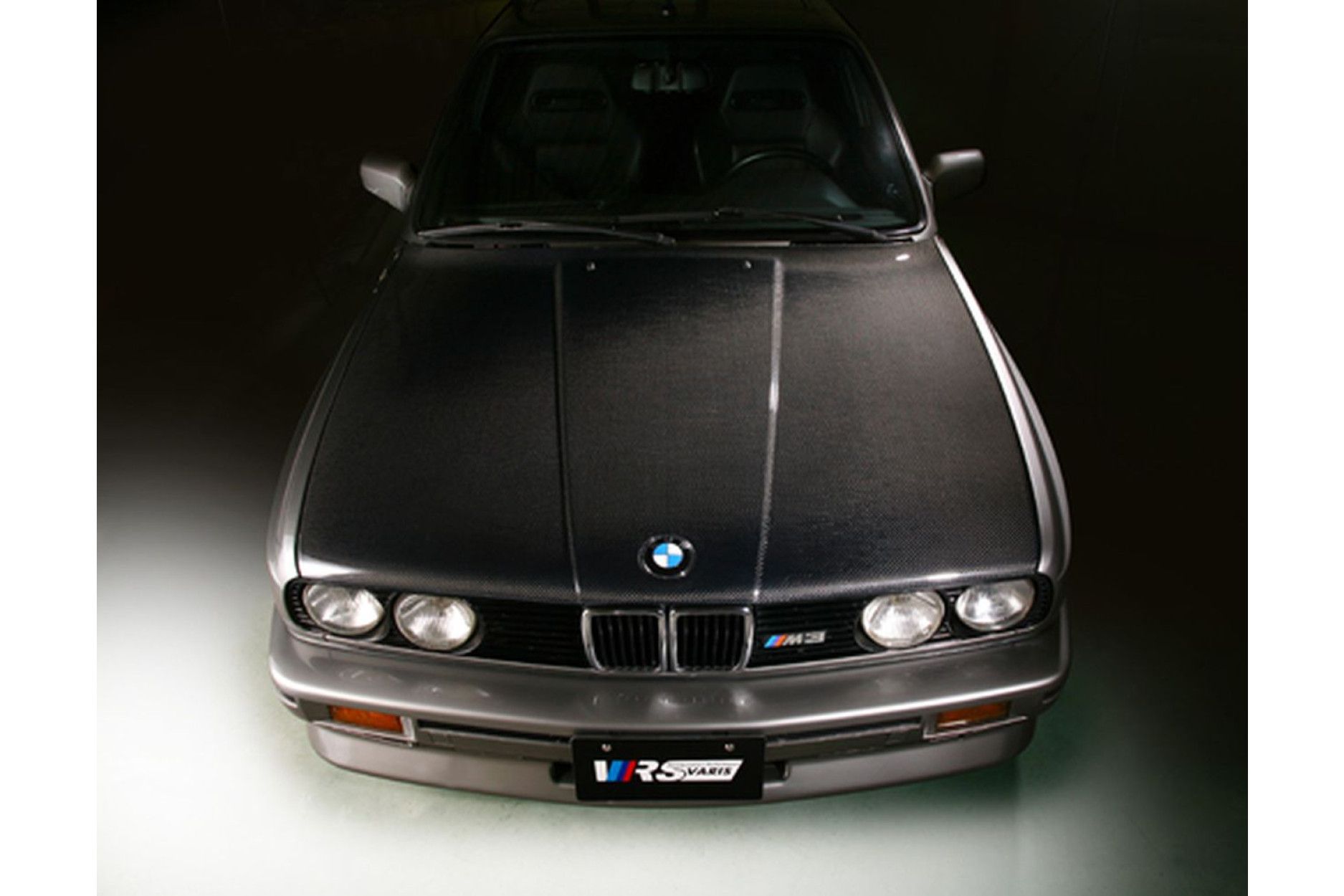 Varis carbon hood for BMW E30 M3