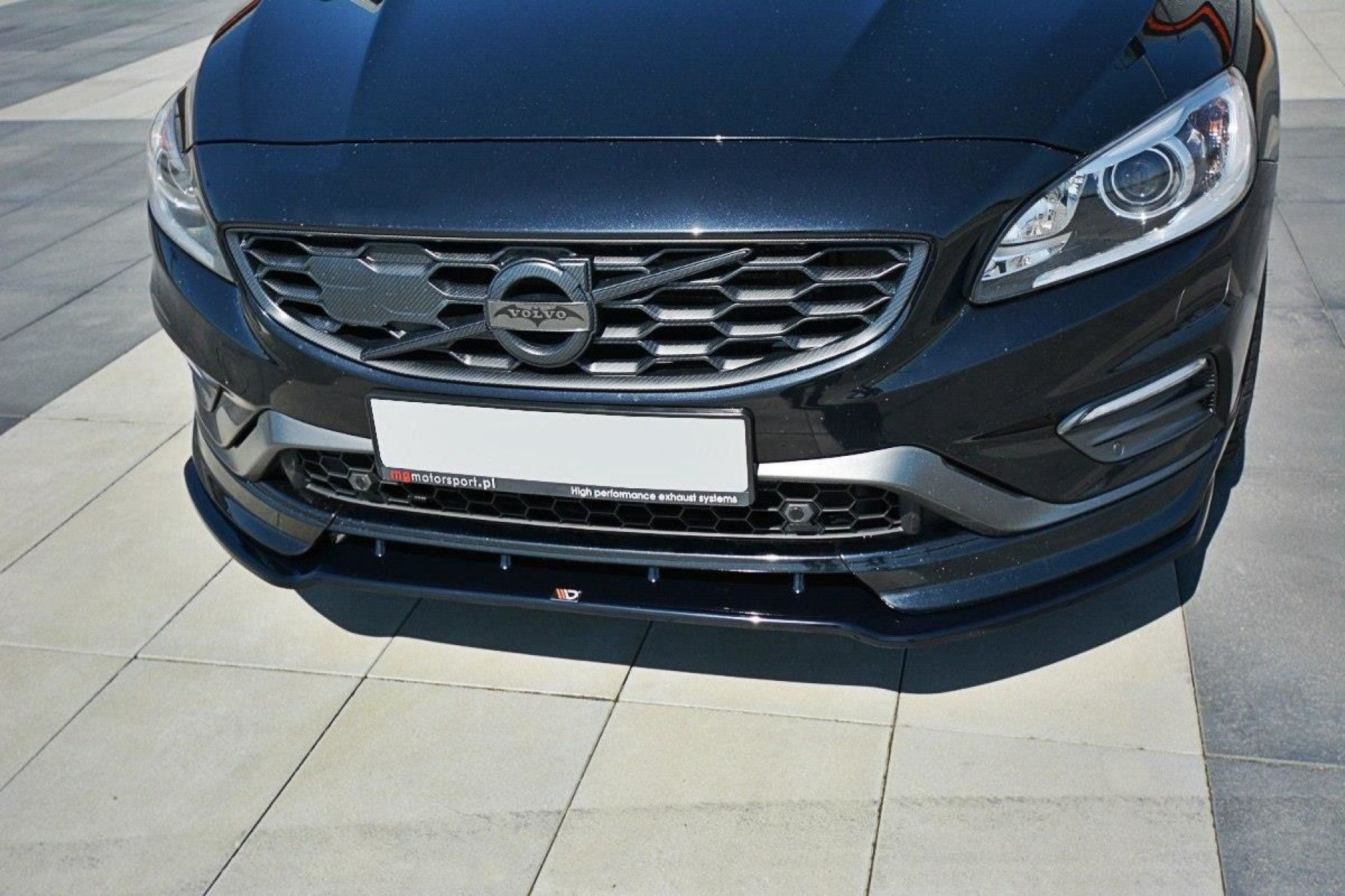 Maxton Design ABS Frontlippe V.1 für Volvo V60 Facelift schwarz hochglanz