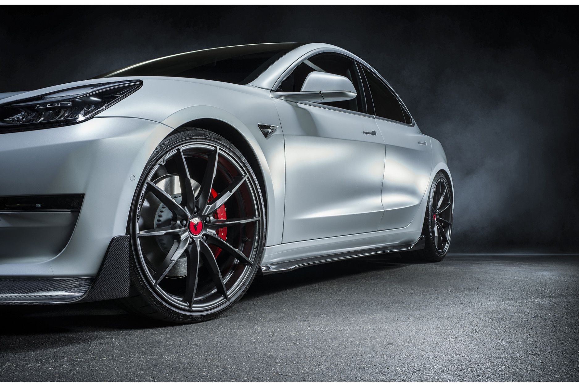 Vorsteiner Carbon Seitenschweller für Tesla Model 3 2018+ (4) 