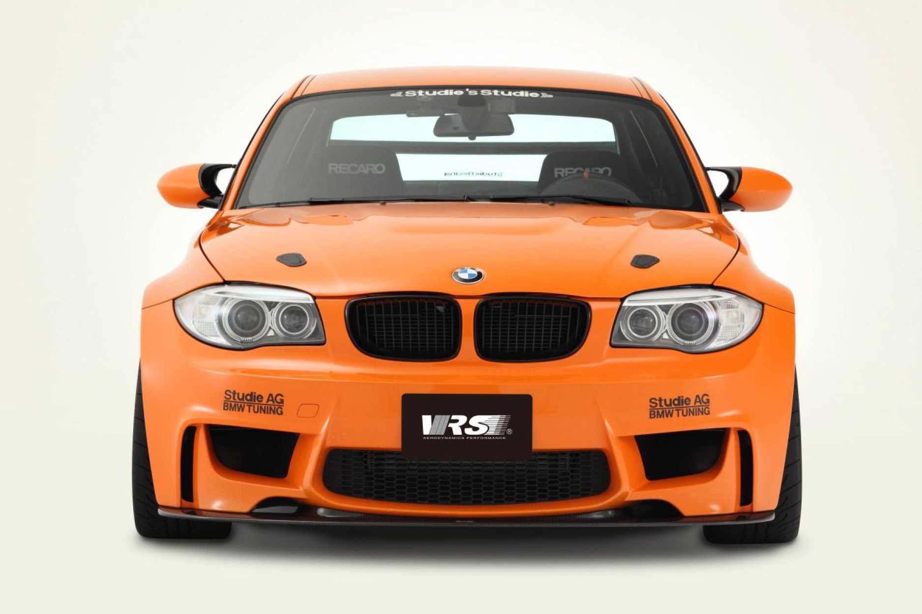 Varis carbon front lip for BMW E82 1M (6) 