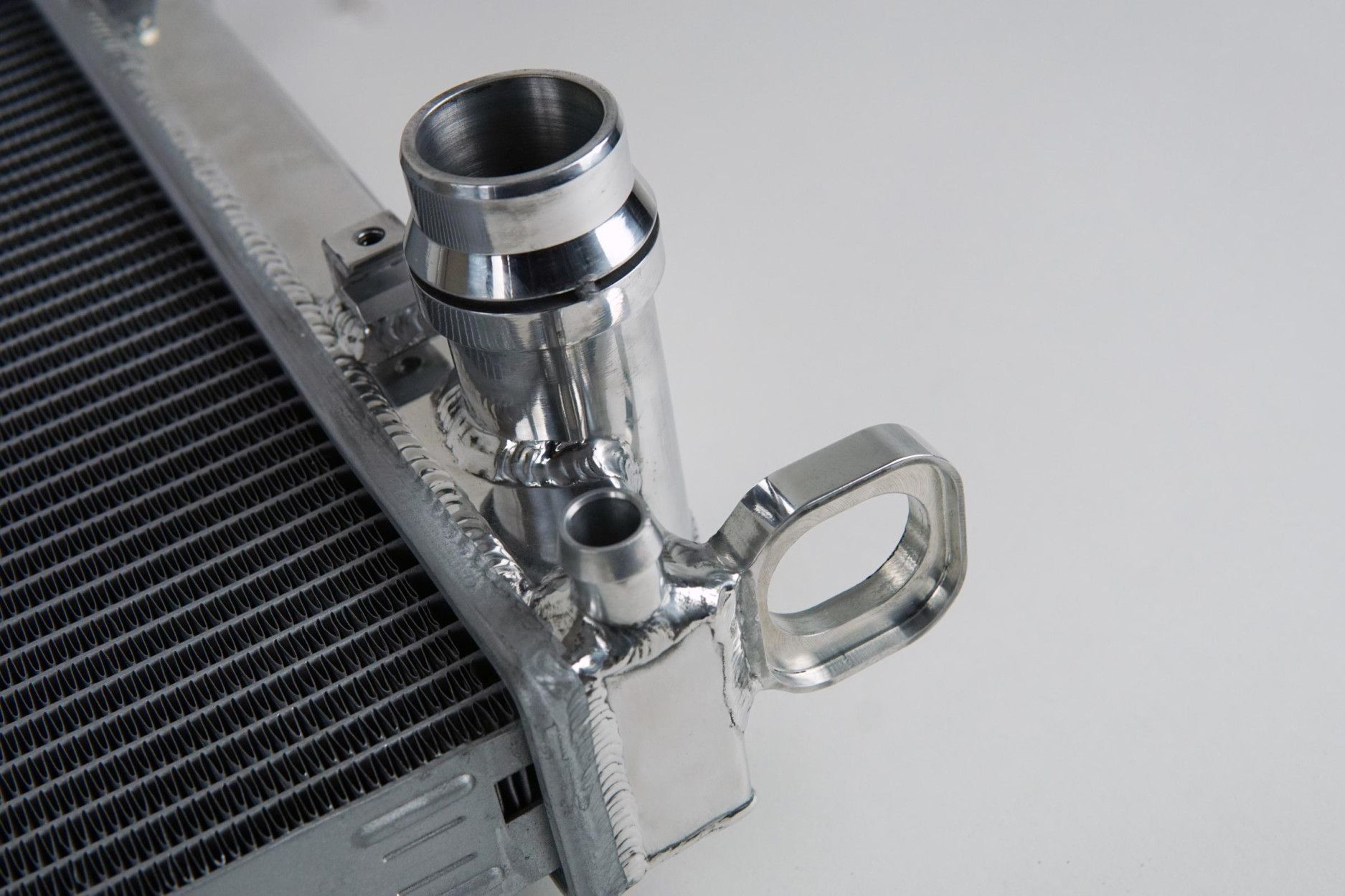 CSF Hochleistungs-Wasserkühler mit integriertem Getriebeölkühler für Audi B8 S4 und S5 (8) 
